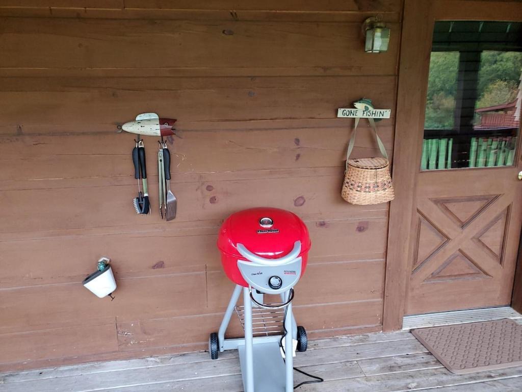 Story Brook: Beautiful True Log Cabin! Close To Dollywood, State Park, And More! Sevierville